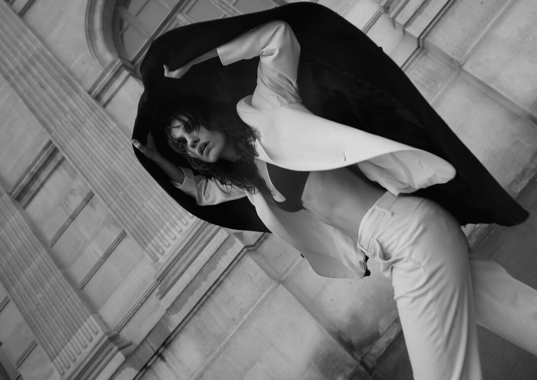 Alize Cekic book photo