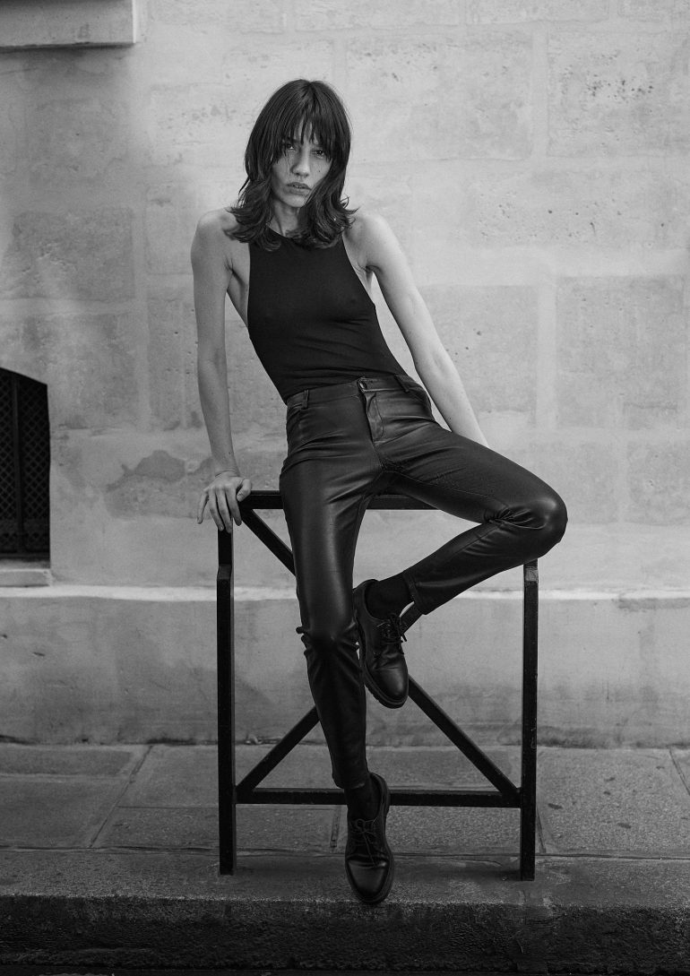 Alize Cekic book photo