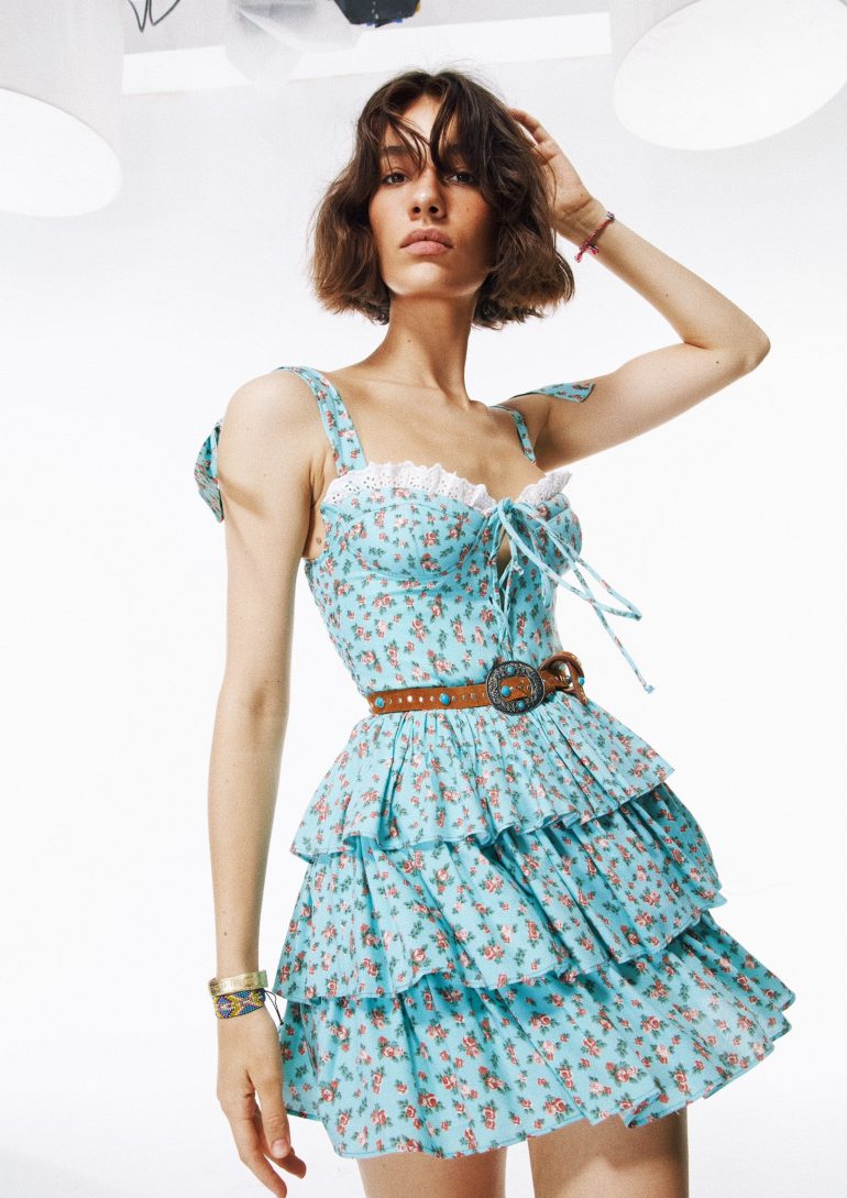 Alize Cekic book photo