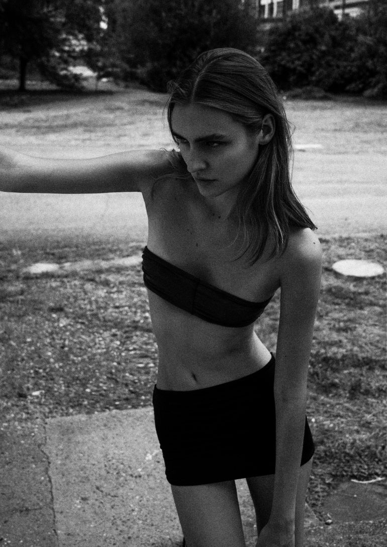 Victoria Vedi book photo