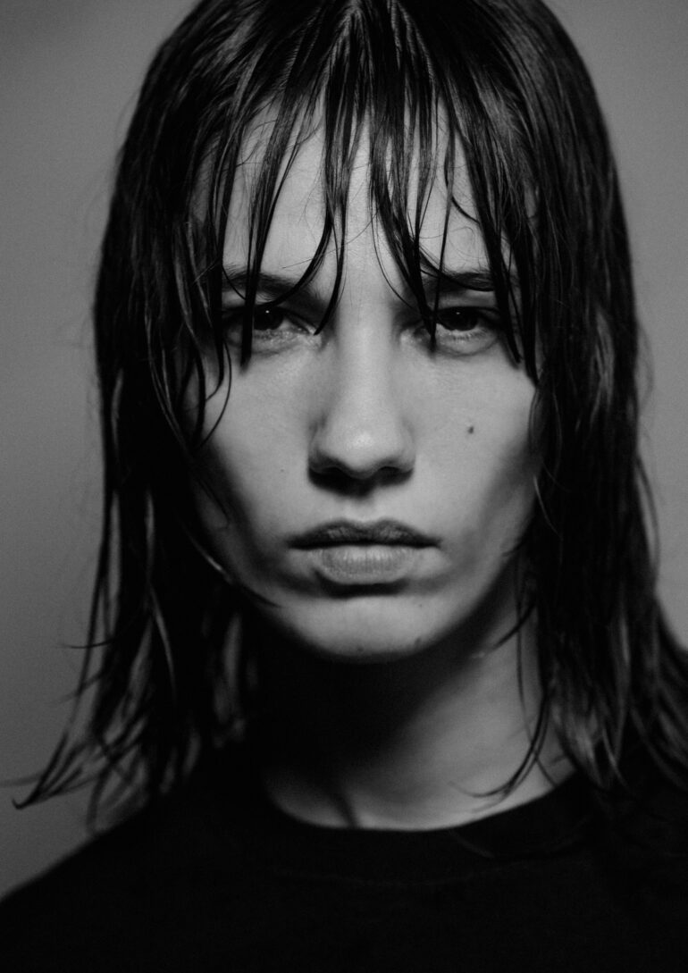 Alize Cekic book photo