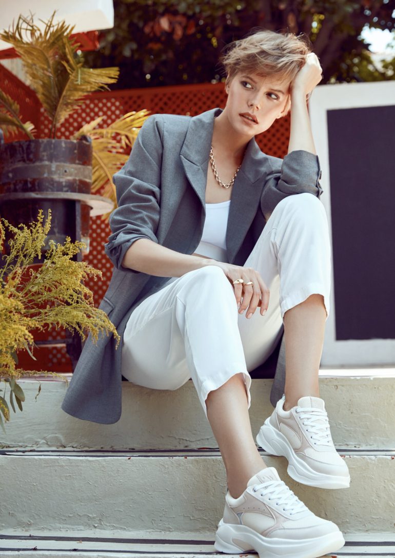 Liza Manchenko book photo