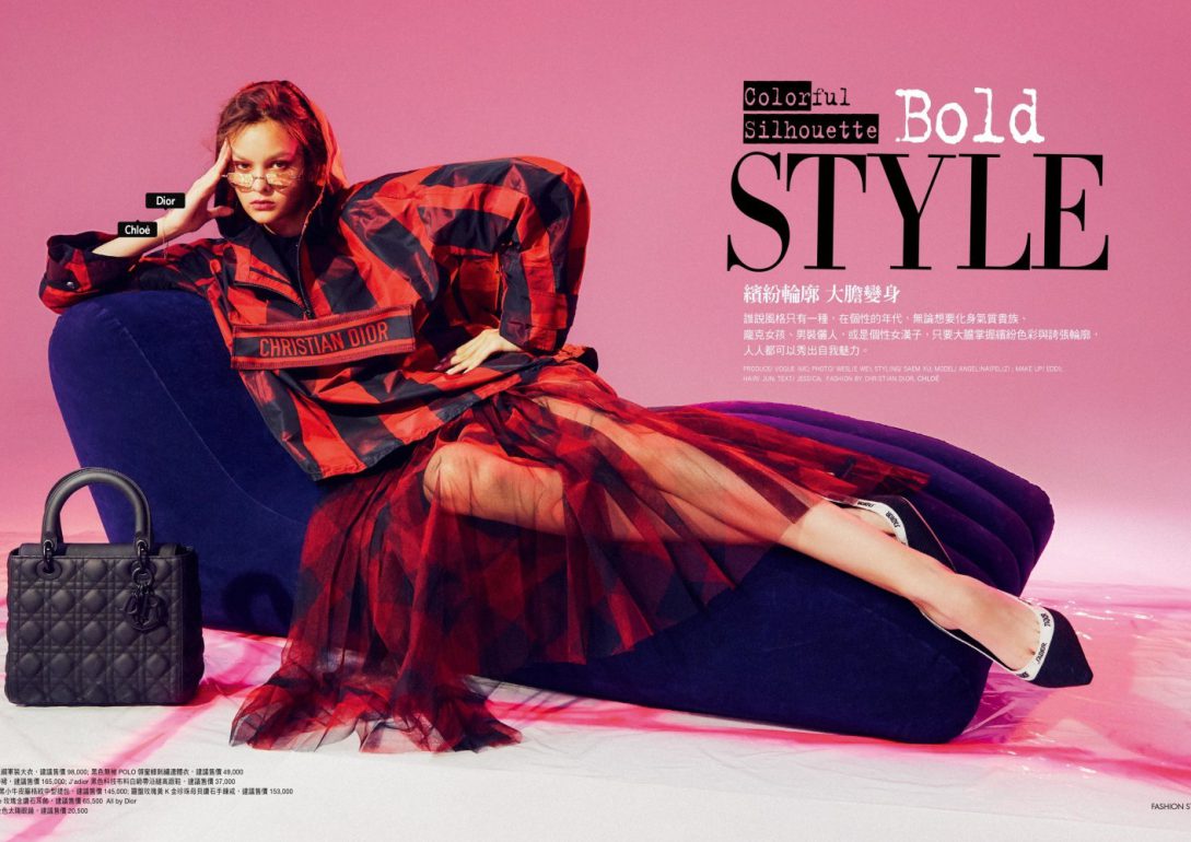 Angelina V book photo