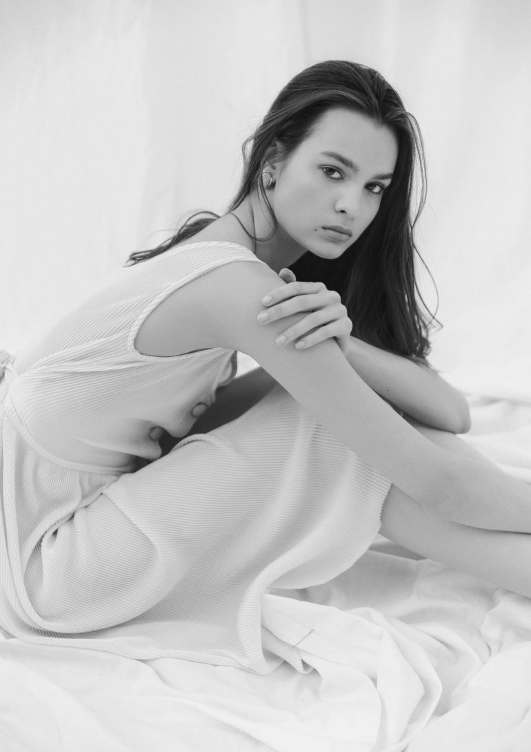 Angelina V book photo