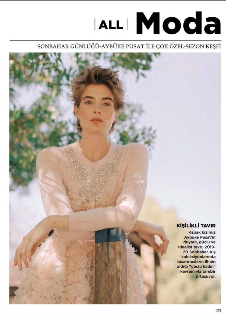 Juliana | All Mag. October’19