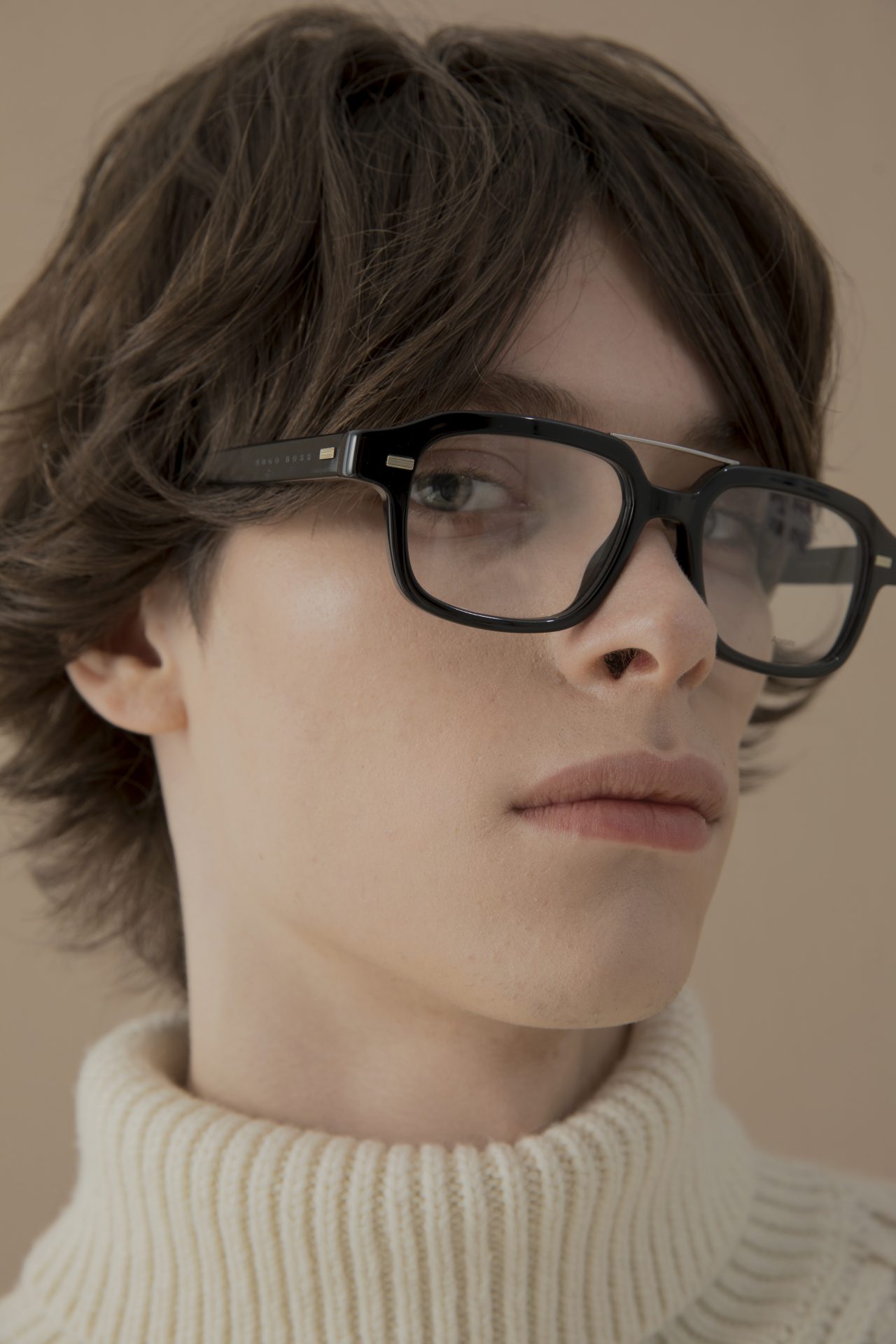 Nils | Lofficiel Hommes January 2020 news photo