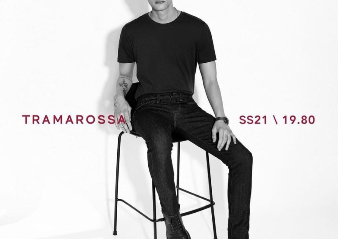 Iago Santibanez book photo