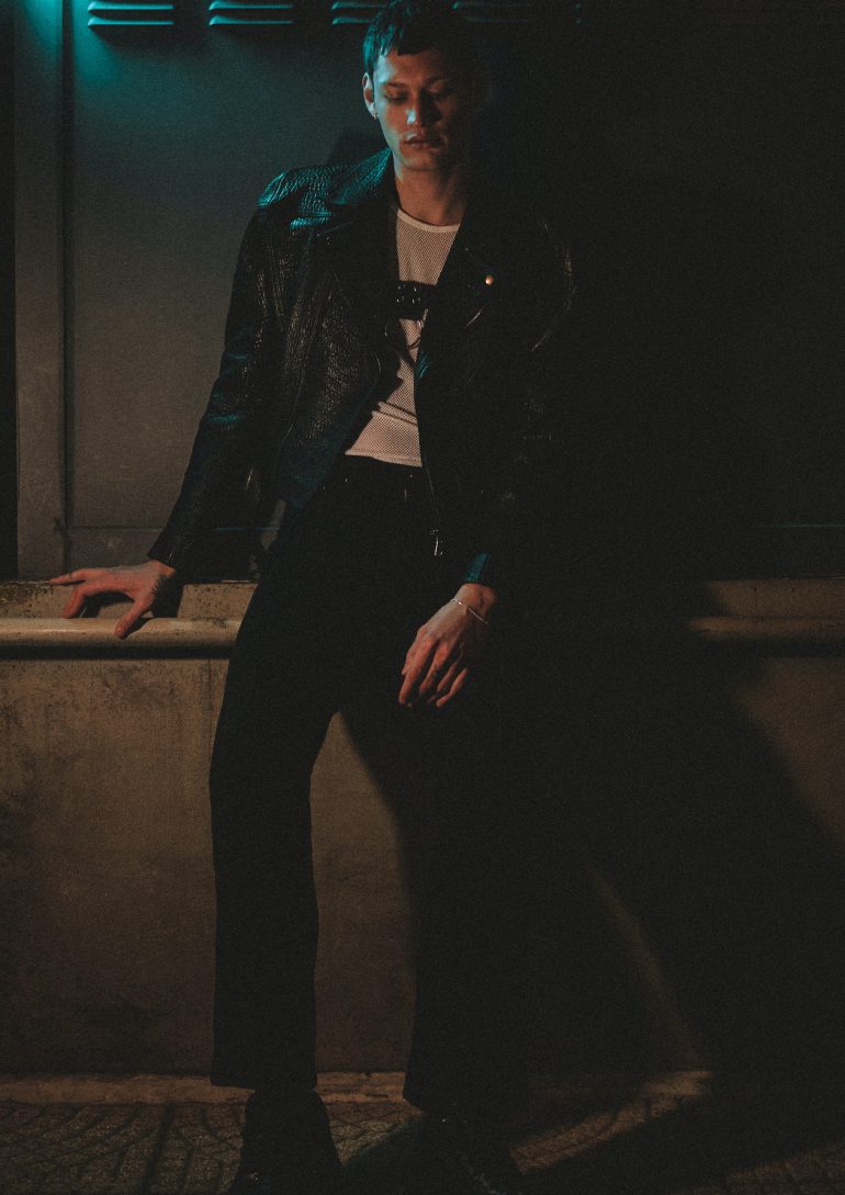Iago Santibanez book photo