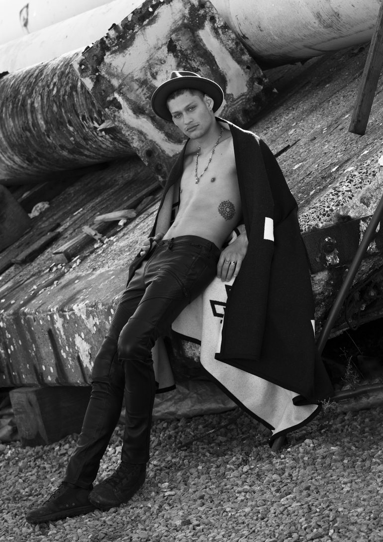 Iago Santibanez book photo
