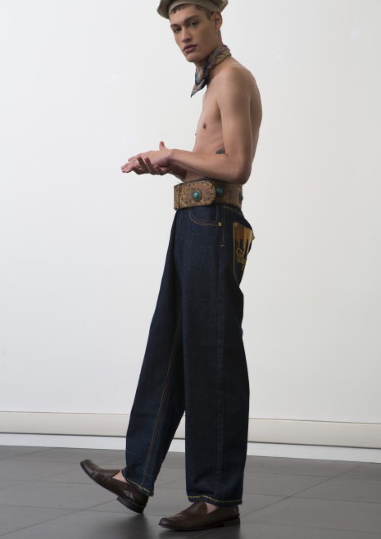 Iago Santibanez book photo