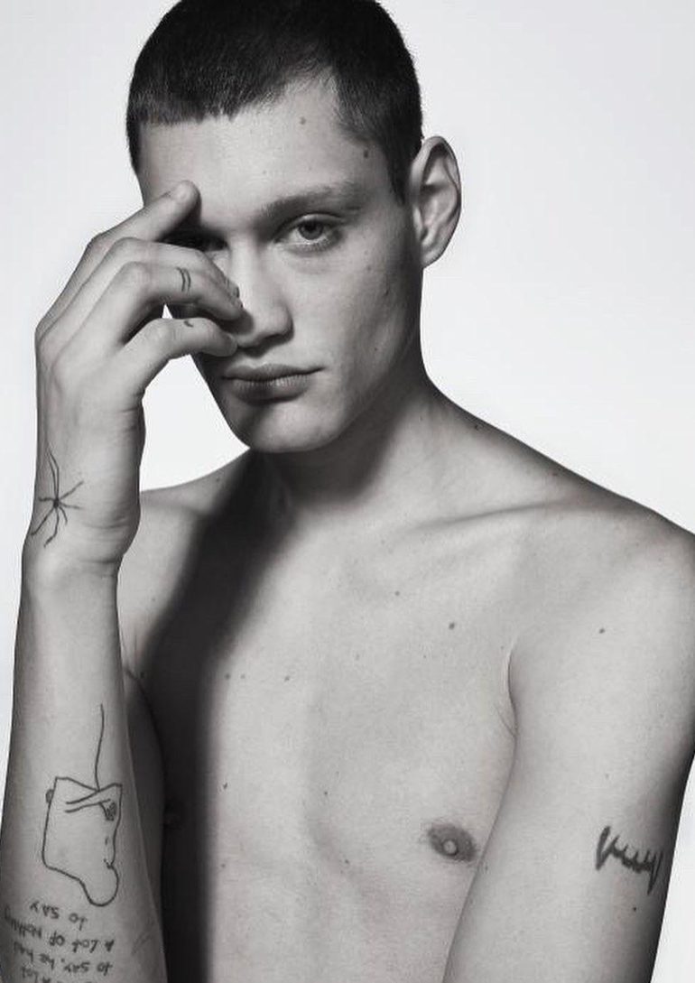 Iago Santibanez book photo