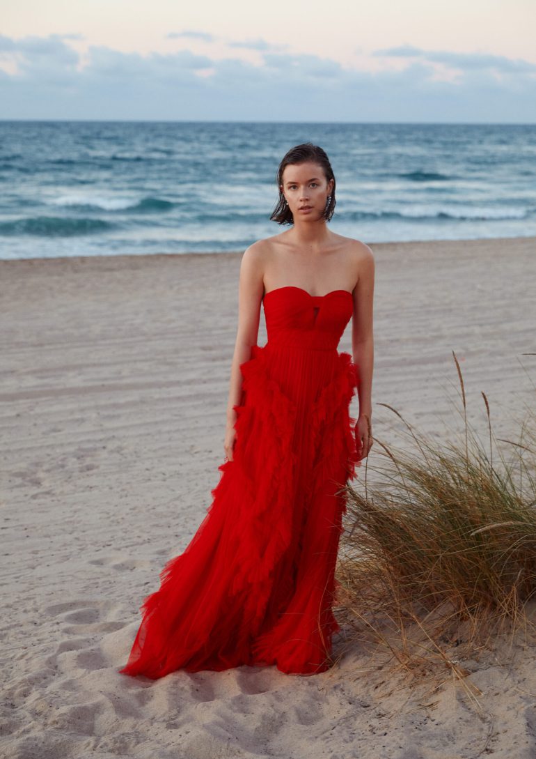 Tess I Oleg Cassini Neons