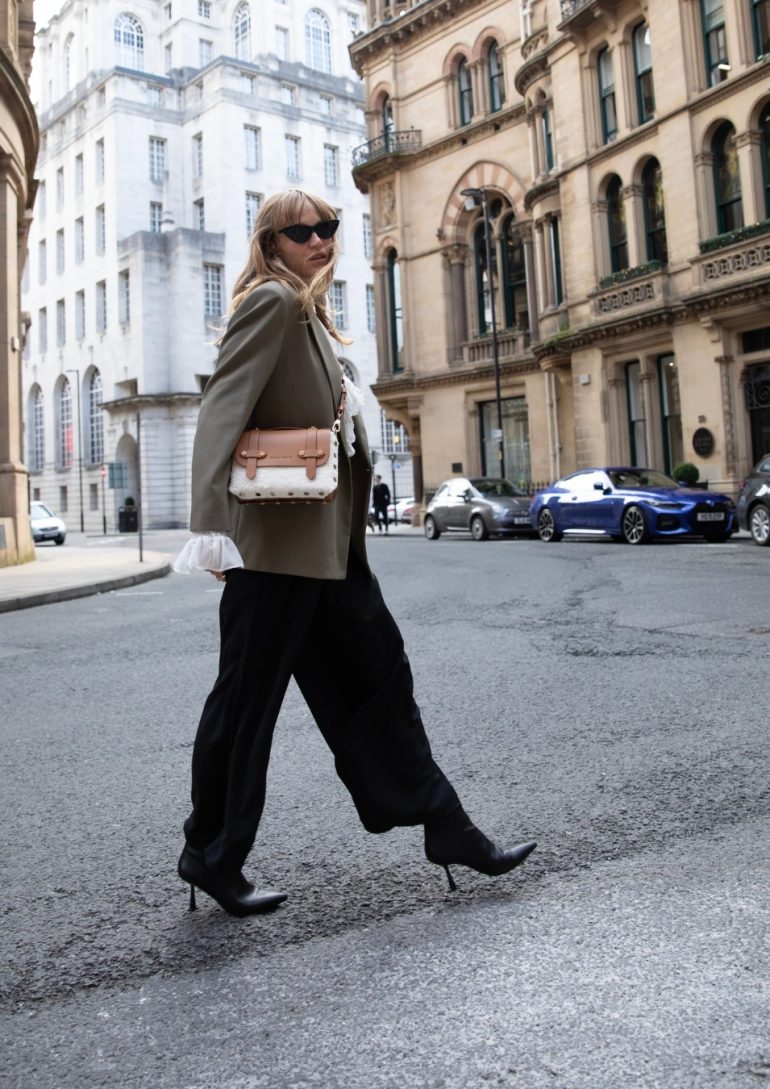 Kateryna Kyslova book photo