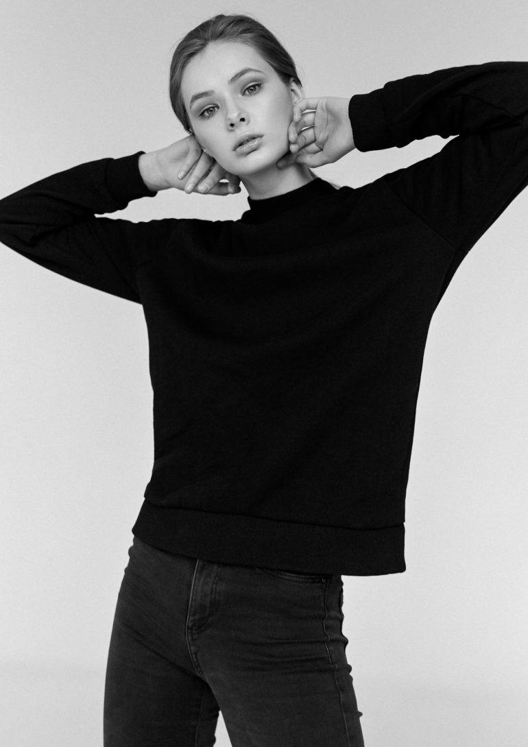 Olita Pimonova book photo