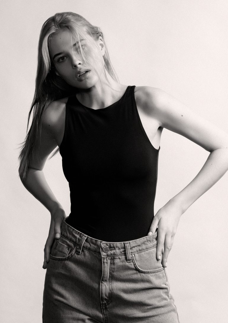 Anna Zolotukhina book photo