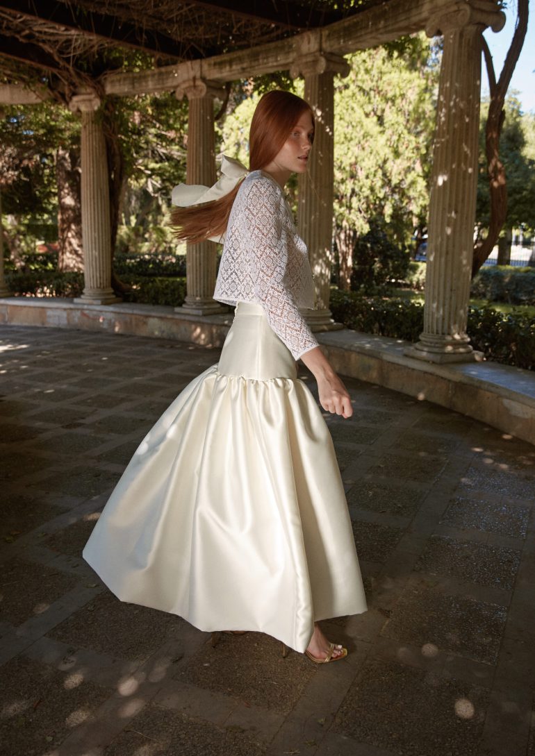 Lucia Pons book photo