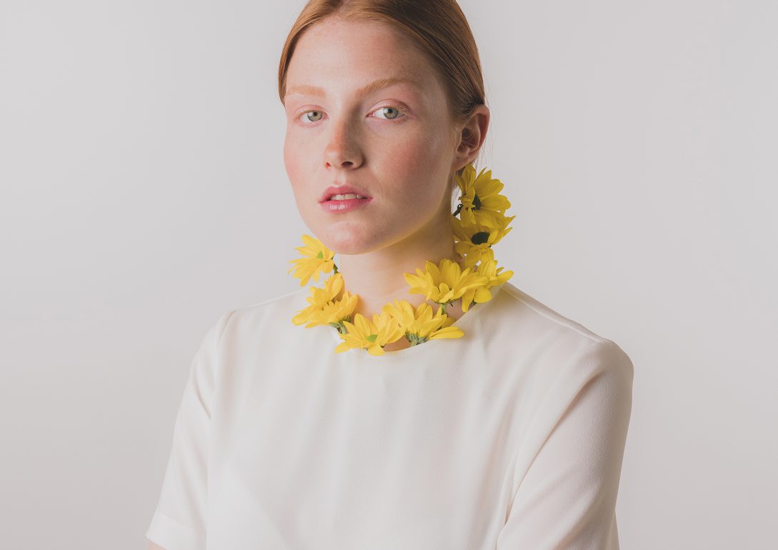 Lucia Pons book photo