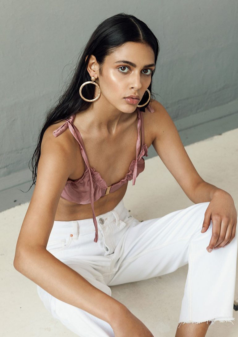 Devika Den Boer book photo