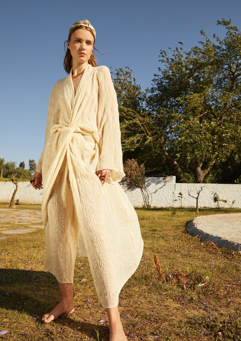 Yana Polo book photo