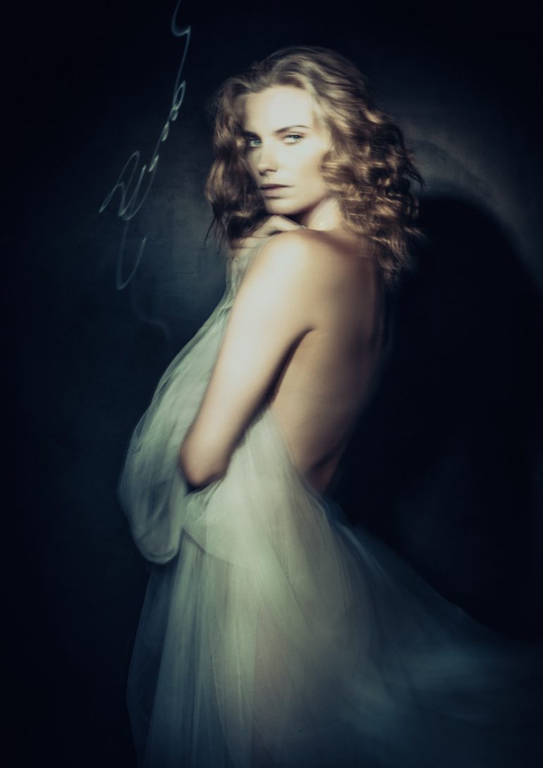 Juliana Ohneberg book photo