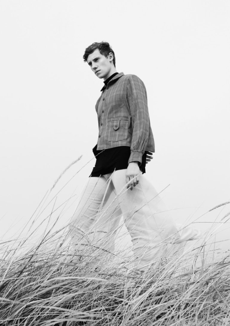 Anton Ahrens book photo