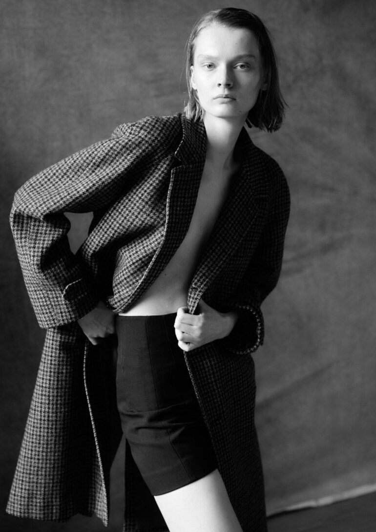 Dina Vasileva book photo