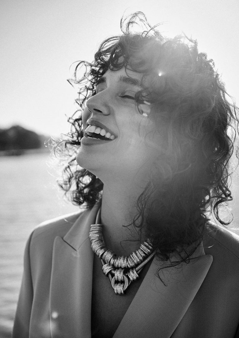 Lulu De Freitas book photo