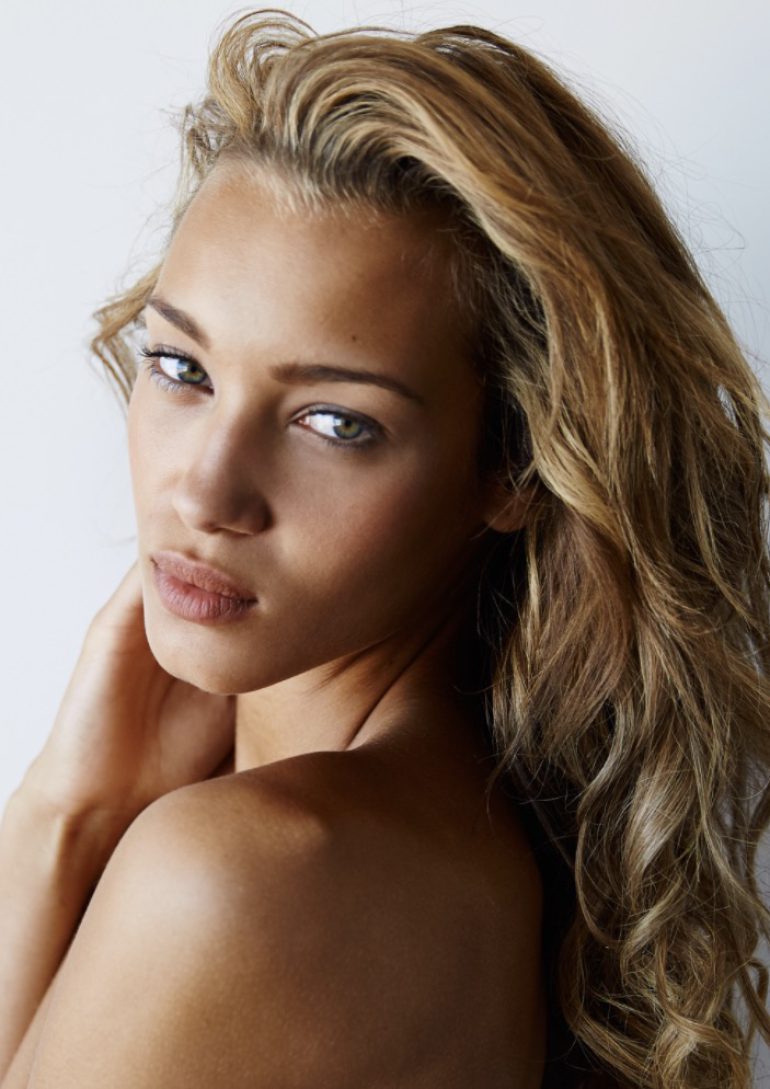Ebony Anderberg
