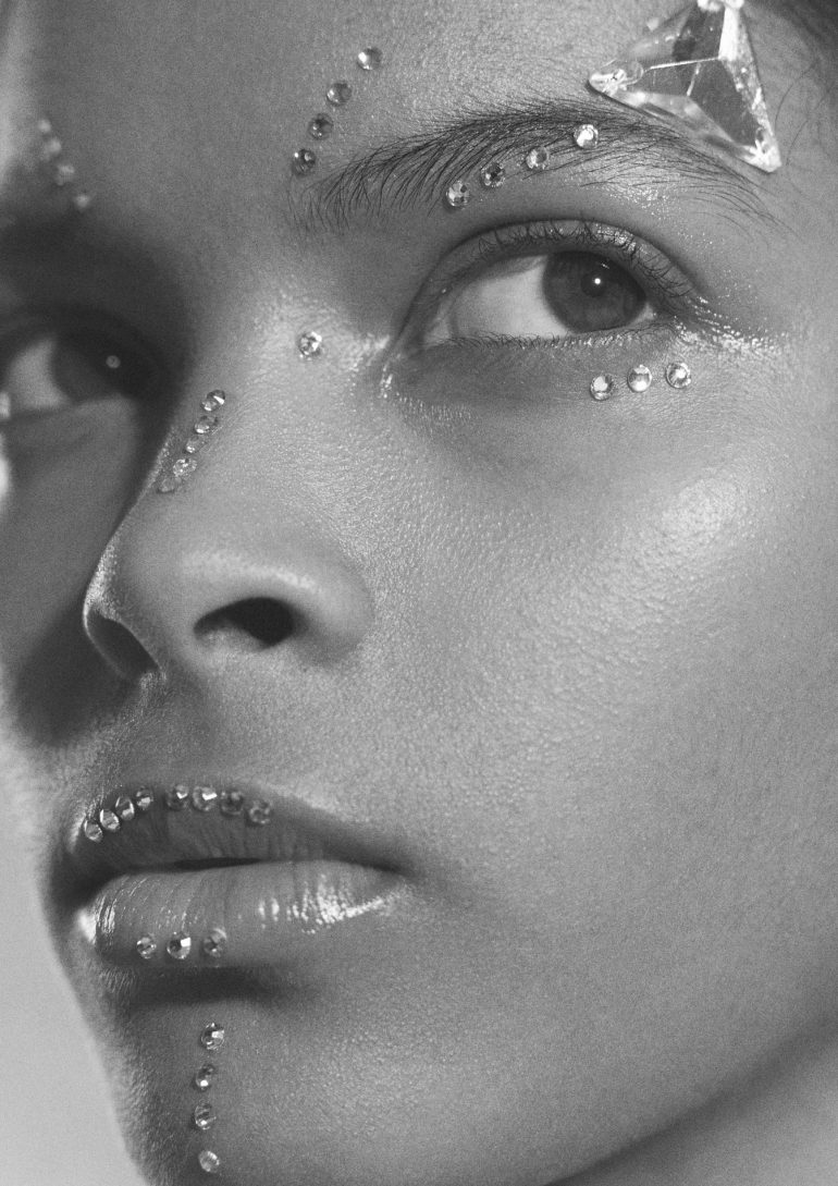 Dhay Baez for L’officiel December Issue’21