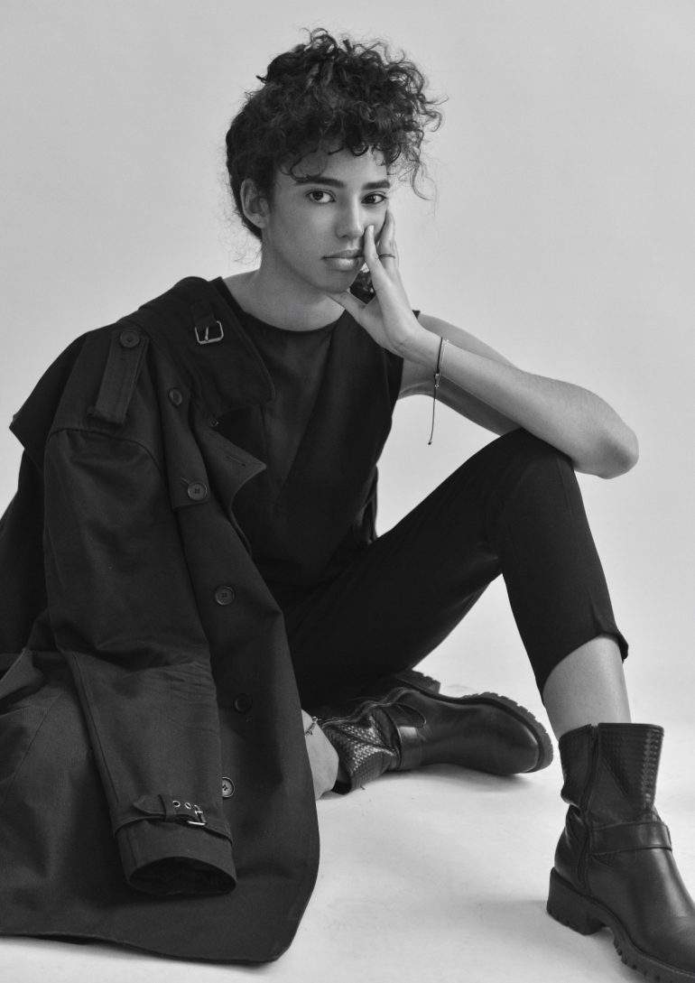 Oumaima book photo