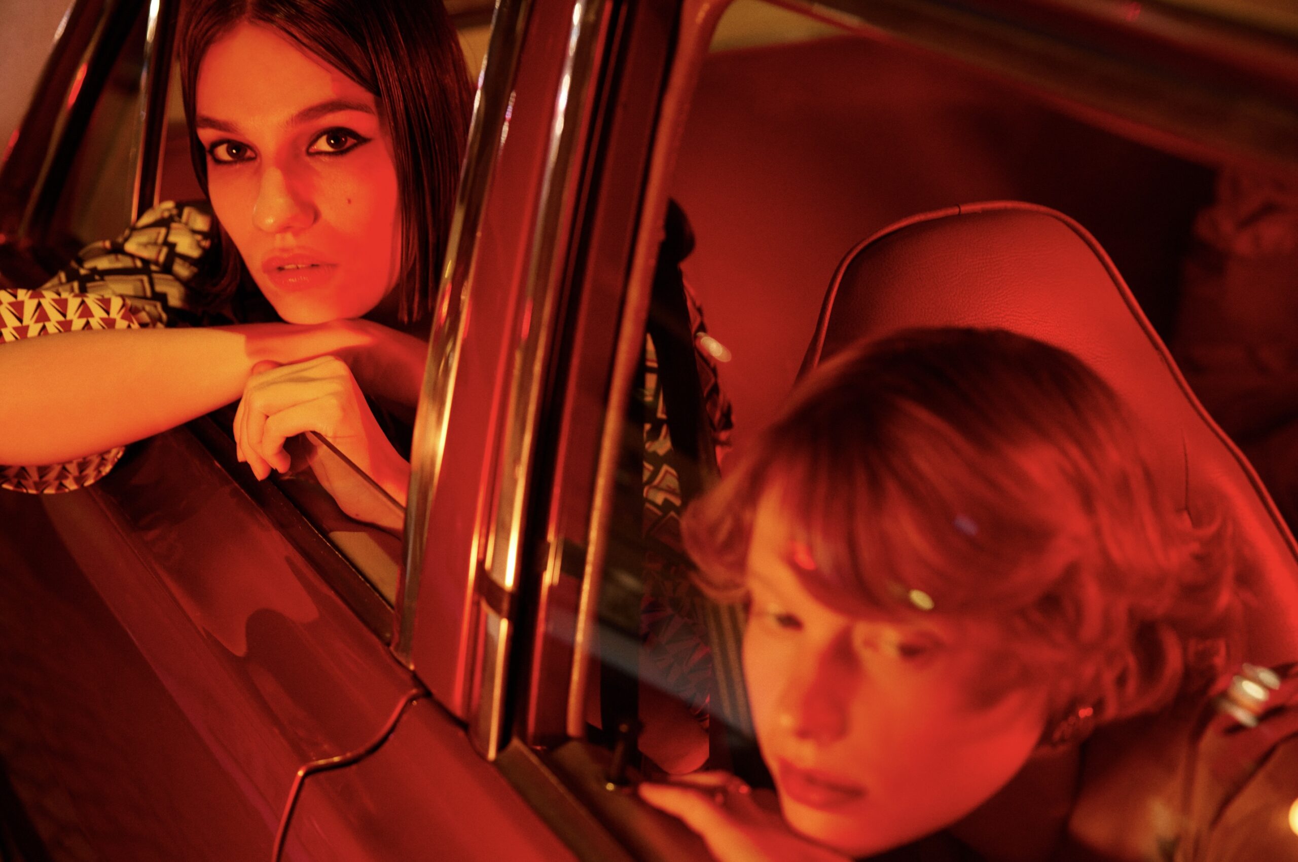 Alize Çekiç & Katya Vlasova for Quzu news photo