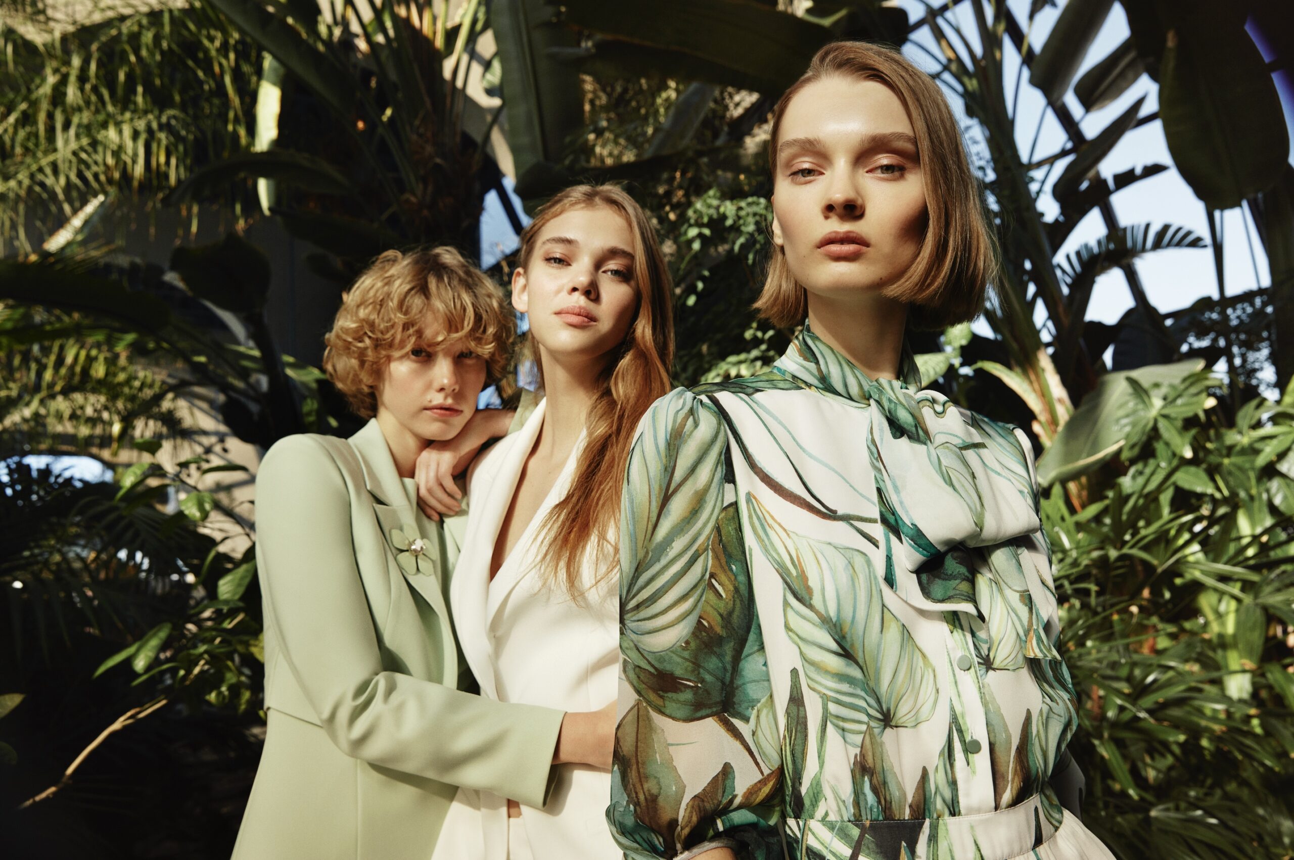 Dina Vasileva & Katya Vlasova & Polina Gubanova for Shn SS’22 news photo