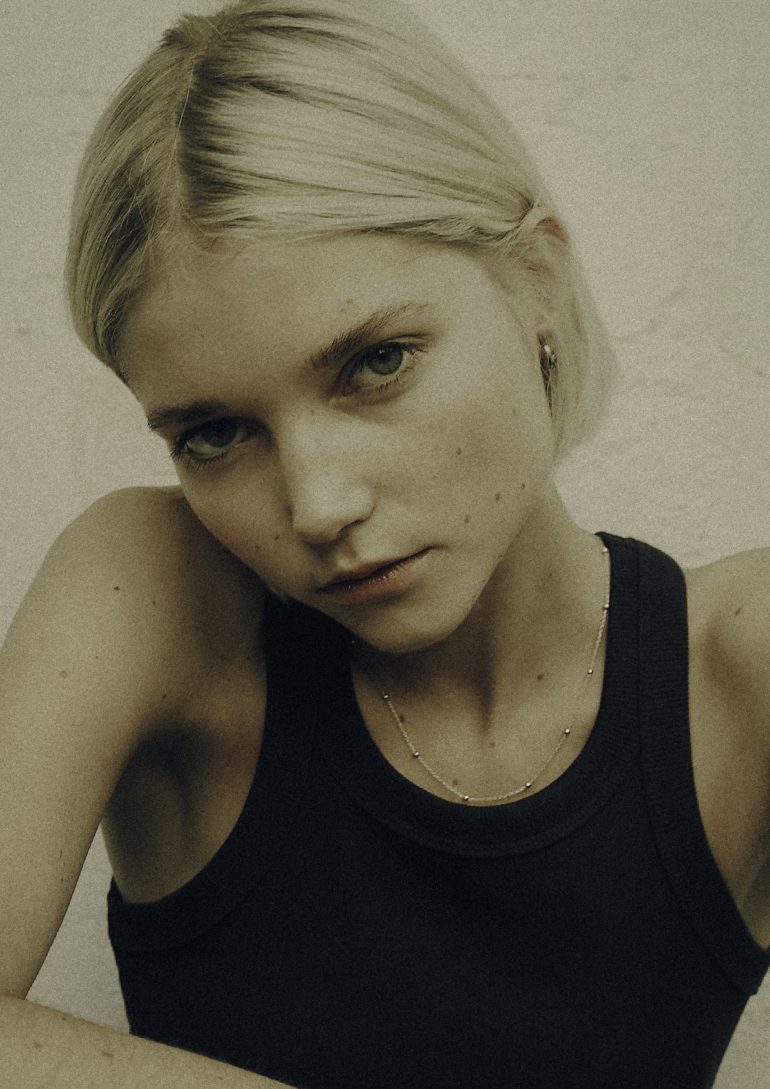 Katya Riabenko book photo