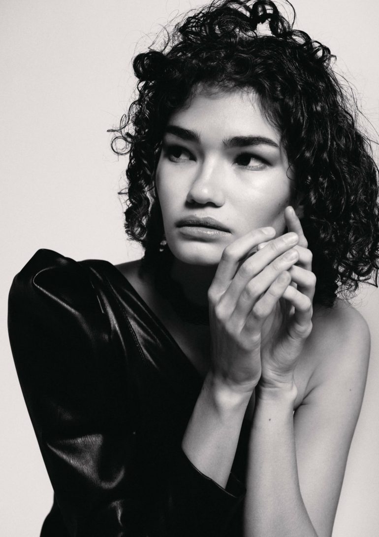 Sveta Black book photo