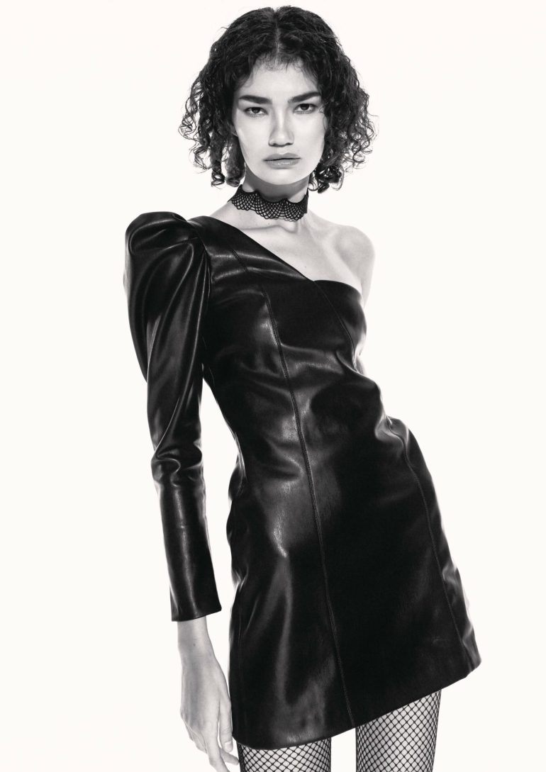 Sveta Black book photo