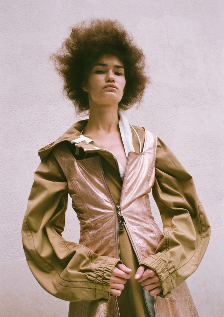 Sveta Black book photo