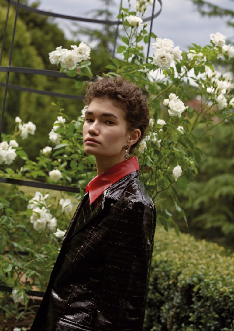 Sveta Black book photo