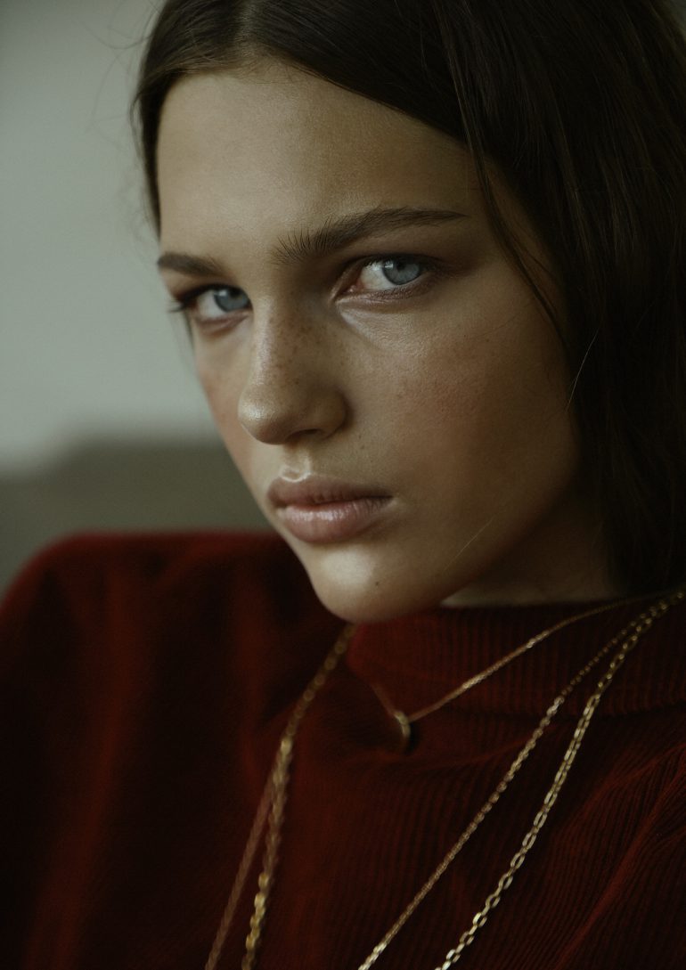 Arisha Nikolashyna book photo