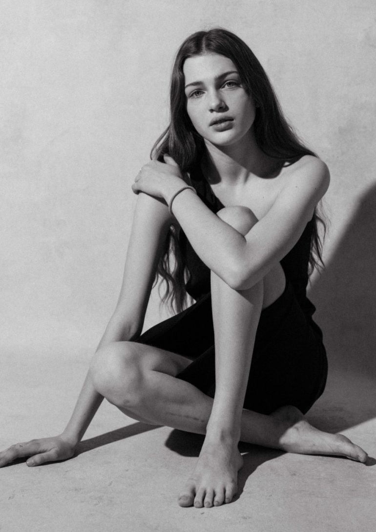 Arisha Nikolashyna book photo