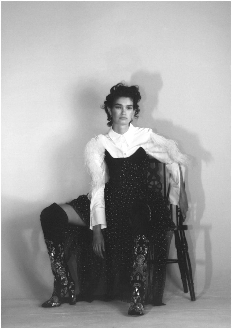 Sveta Black book photo