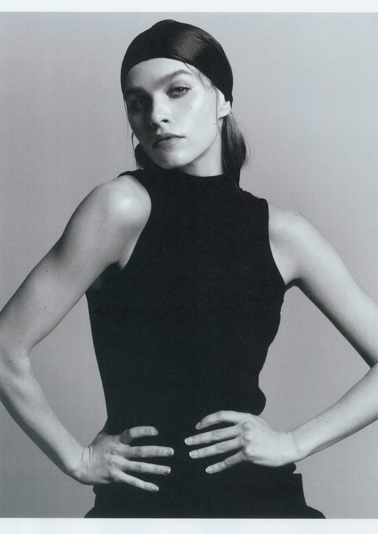 Olivia Aarneo book photo