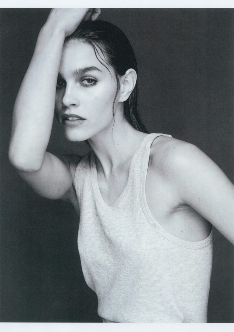 Olivia Aarneo book photo