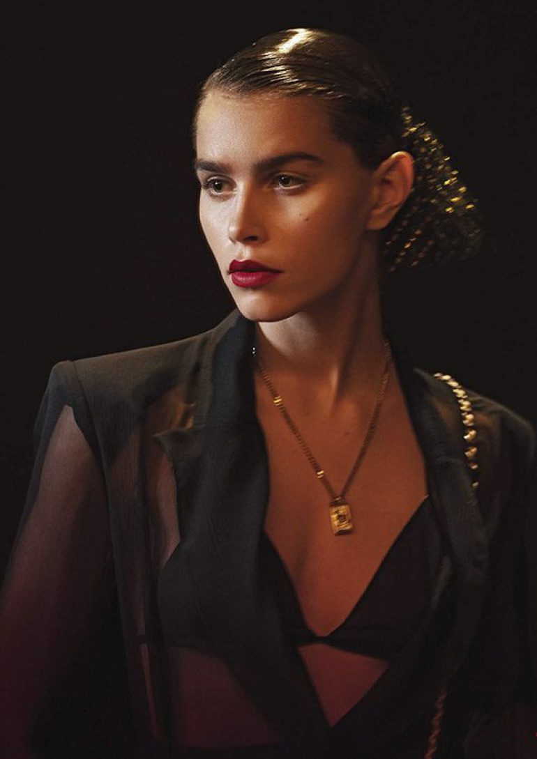 Olivia Aarneo book photo