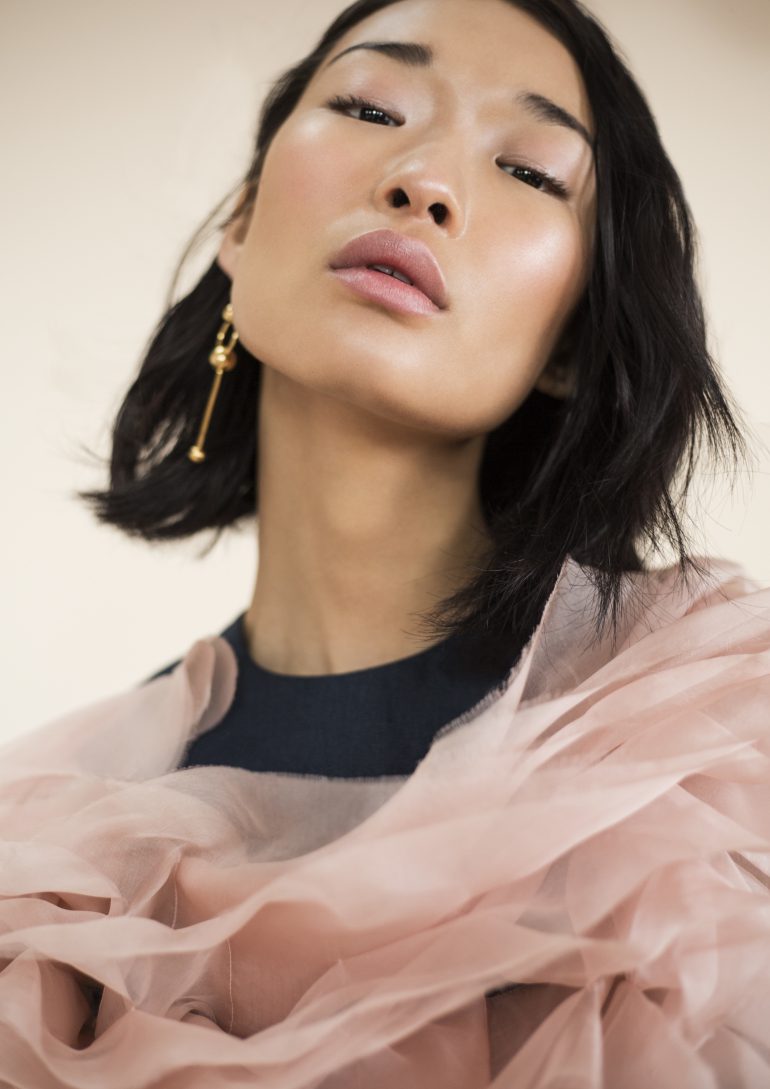 Bibi Sharipova book photo