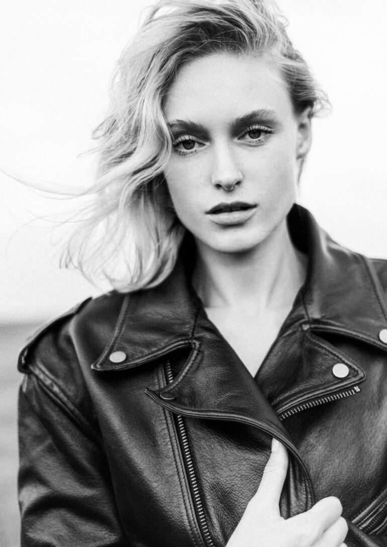 Eliza Kukawska book photo