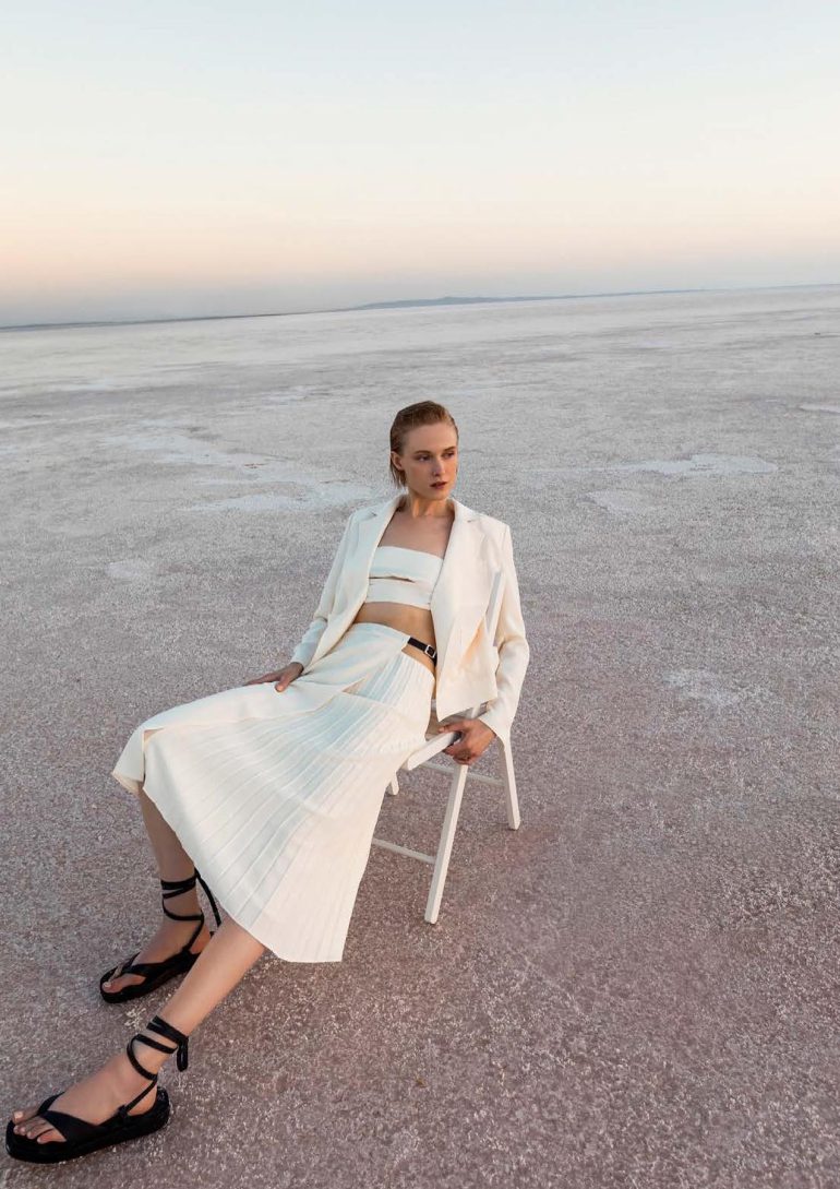 Eliza Kukawska book photo