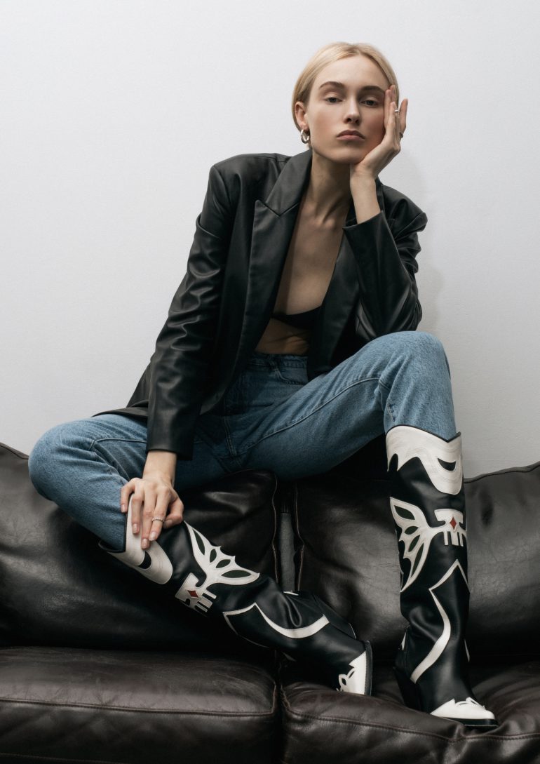 Eliza Kukawska book photo