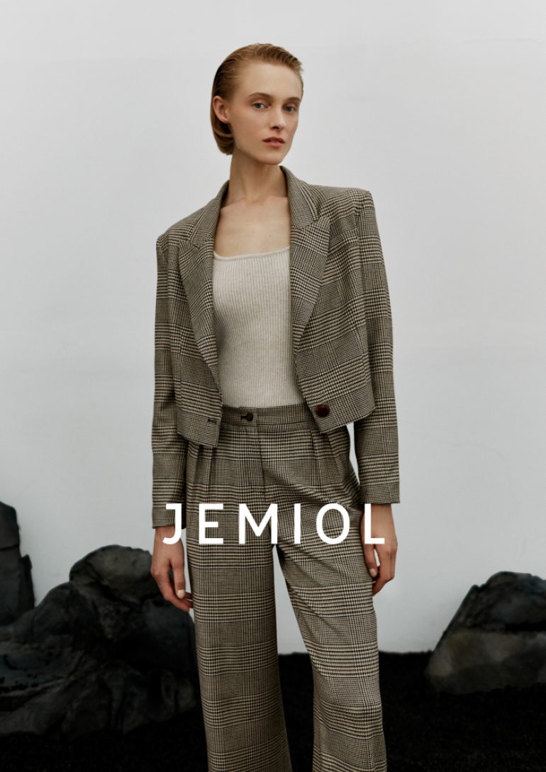 Eliza Kukawska book photo