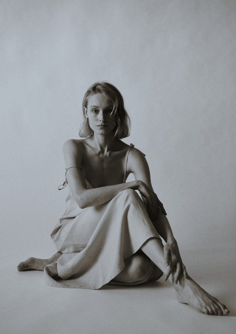 Eliza Kukawska book photo