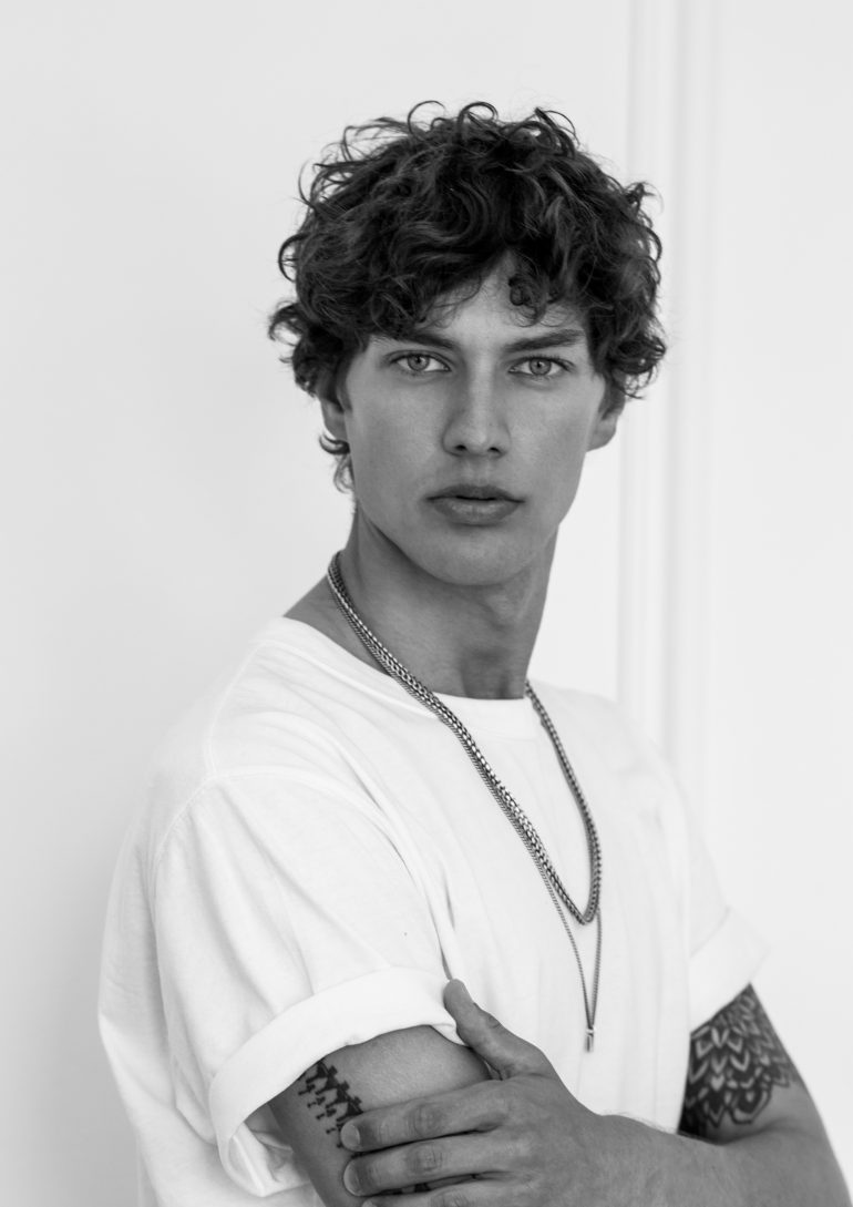 Aleksandr Atlas book photo